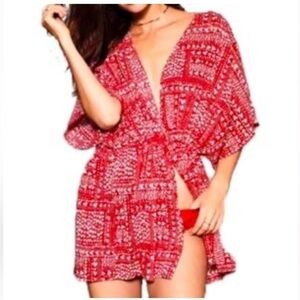 Victoria’s Secret red and heart print sexy kimono/short robe O/S